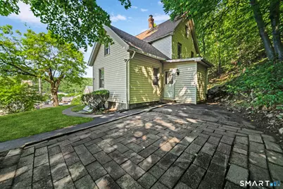 29 Sprague Street, Waterbury, CT 06704 - Photo 27