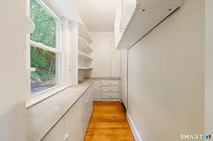 29 Sprague St, Waterbury, CT 06704 - Photo 7