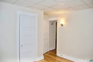37 Putnam St, Bristol, CT 06010 - Photo 9
