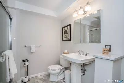 57 Woodridge Circle, West Hartford, CT 06107 - Photo 31
