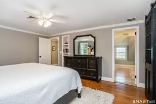 57 Woodridge Cir, West Hartford, CT 06107 - Photo 17