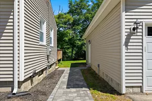 860 Long Cove Rd, Ledyard, CT 06335 - Photo 5
