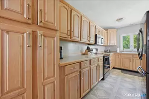 860 Long Cove Rd, Ledyard, CT 06335 - Photo 11