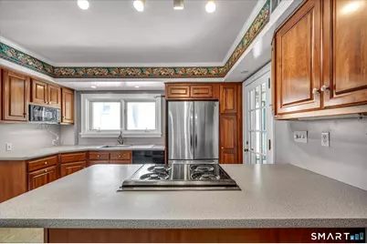 62 Hillcrest Terrace, Meriden, CT 06450 - Photo 5