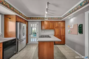 62 Hillcrest Terrace, Meriden, CT 06450 - Photo 7