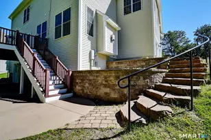 20 Livingston Way, Manchester, CT 06040 - Photo 3