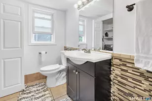 66 Washington Rd, Hamden, CT 06518 - Photo 23