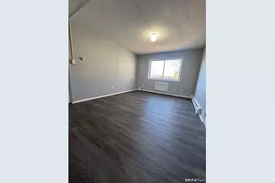 129 Black Rock Avenue #13, Bridgeport, CT 06605 - Photo 3