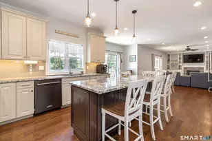 56 Judith Dr, Danbury, CT 06811 - Photo 9