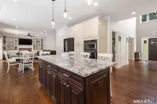 56 Judith Dr, Danbury, CT 06811 - Photo 9