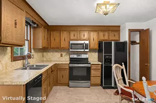 6 Wilton Rd, Southington, CT 06489 - Photo 13