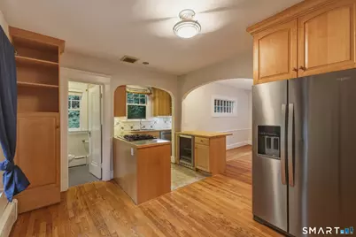 130 Marvelwood Drive, New Haven, CT 06515 - Photo 17