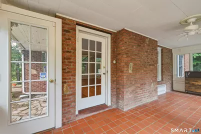 130 Marvelwood Drive, New Haven, CT 06515 - Photo 7
