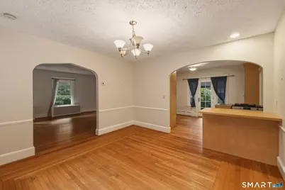 130 Marvelwood Drive, New Haven, CT 06515 - Photo 15