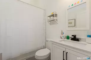 9 E Franklin St, Killingly, CT 06239 - Photo 13