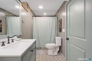 9 E Franklin St, Killingly, CT 06239 - Photo 23