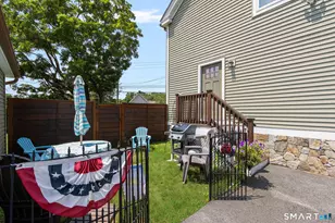 9 E Franklin St, Killingly, CT 06239 - Photo 35