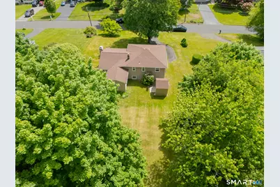 33 Kingswood Road, Danbury, CT 06811 - Photo 7