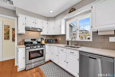 18 Carriage Drive, Burlington, CT 06013 - Photo 15