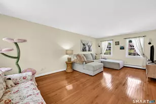 18 Carriage Dr, Burlington, CT 06013 - Photo 7