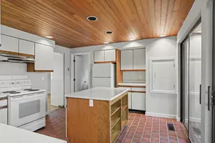 140 Vista Rd, Wilton, CT 06897 - Photo 25