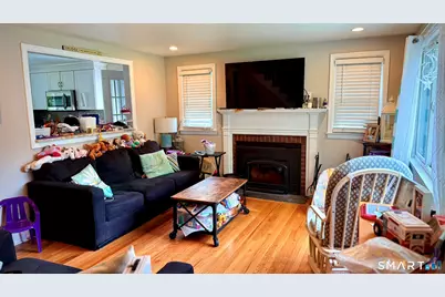 12 Rainbow Road, Norwalk, CT 06851 - Photo 5
