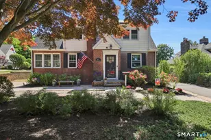 17 Trumbull Pl, North Haven, CT 06473 - Photo 1