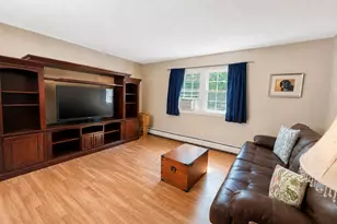 17 Trumbull Pl, North Haven, CT 06473 - Photo 19