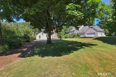 17 Trumbull Place, North Haven, CT 06473 - Photo 37