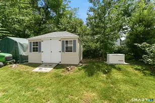 223 Broad Brook Rd, Enfield, CT 06082 - Photo 5