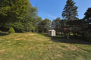 30 Lakeview Dr, Milford, CT 06460 - Photo 37