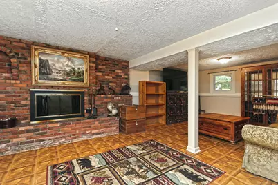 30 Lakeview Drive, Milford, CT 06460 - Photo 27