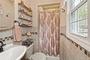 30 Lakeview Dr, Milford, CT 06460 - Photo 19