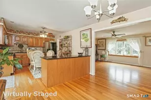 30 Lakeview Dr, Milford, CT 06460 - Photo 11