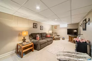 65 Ford St, Hamden, CT 06517 - Photo 27