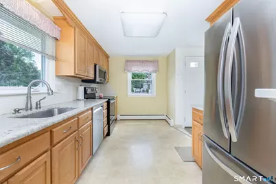 234 Beacon Street, Newington, CT 06111 - Photo 11