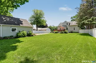 23 Brewster Pl, Trumbull, CT 06611 - Photo 27