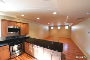 124 Pine St, Waterbury, CT 06710 - Photo 29