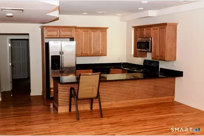 124 Pine Street, Waterbury, CT 06710 - Photo 27