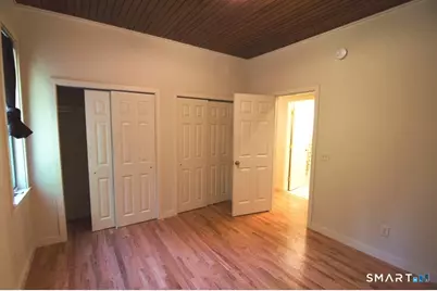 124 Pine Street, Waterbury, CT 06710 - Photo 9