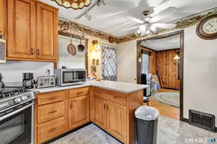 41 Kohary Dr, Milford, CT 06460 - Photo 9