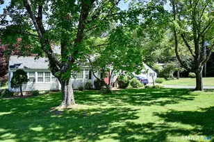 129 Marilyn Dr, Glastonbury, CT 06033 - Photo 37