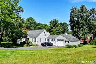 129 Marilyn Dr, Glastonbury, CT 06033 - Photo 3