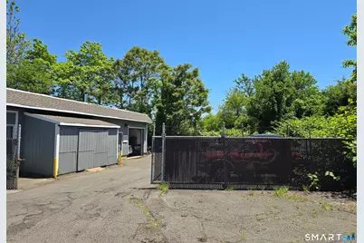 200 Main Street, East Hartford, CT 06118 - Photo 13