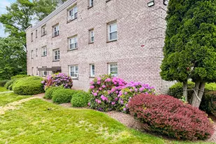 300 Meadowside Rd, Milford, CT 06460 - Photo 1