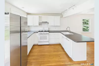 32 Liberty Street, Madison, CT 06443 - Photo 5