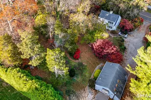 32 Liberty St, Madison, CT 06443 - Photo 1