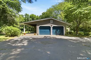 35 Woodridge Cir, Ledyard, CT 06335 - Photo 9