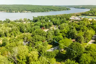 35 Woodridge Cir, Ledyard, CT 06335 - Photo 5
