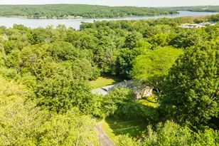 35 Woodridge Cir, Ledyard, CT 06335 - Photo 7